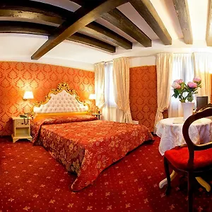 Couette-café Ca' Della Loggia, Venise