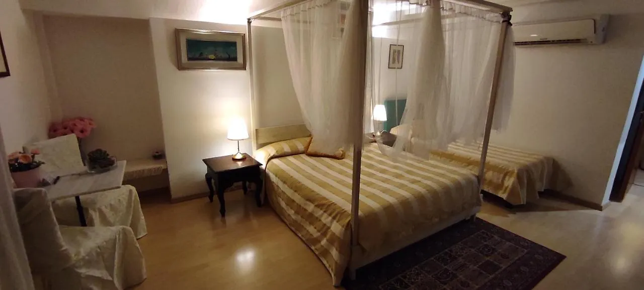 ** Couette-café Dimora Al Doge Beato Vista Canale Venise Italie