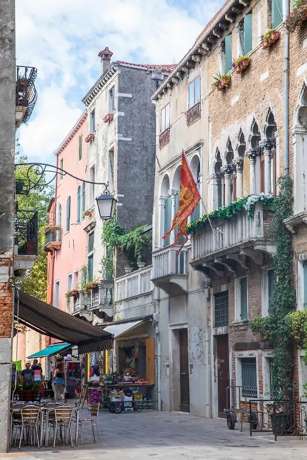 Dimora Al Doge Beato Vista Canale Venise Couette-café